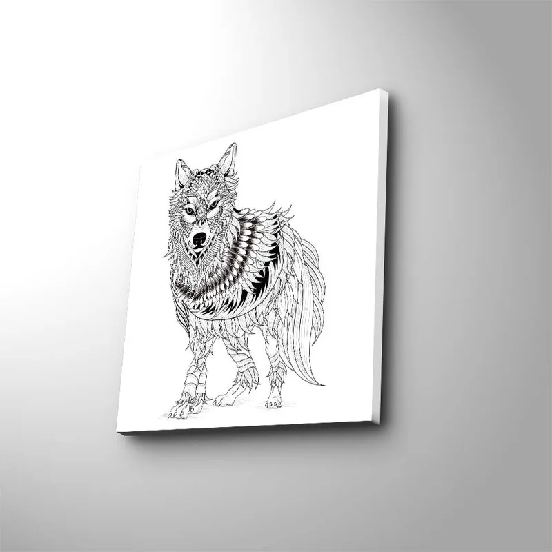Canvastavla 45x45 cm - Detaljerad illustration av en varg med fjädrar och ornamentala mönster, Svart / Vitt