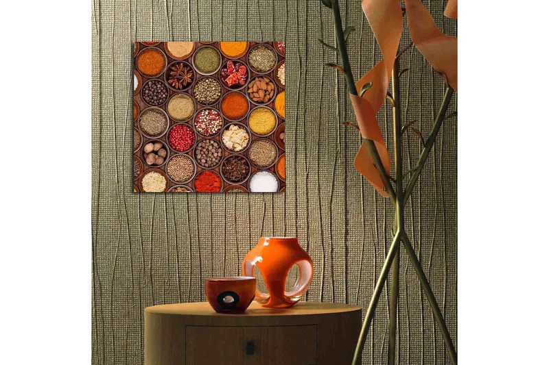 Canvastavla 45x45 cm - Färgglad samling av kryddor i skålar - Röd / Gul / Grön - Inredning & dekor - Tavlor & konst - Canvastavla