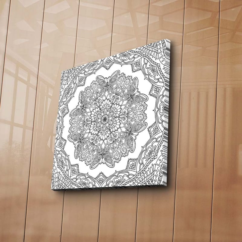 Canvastavla 45x45 cm - Intrikat mandala med fjärilar och blommor - Svart / Vitt - Inredning & dekor - Tavlor & konst - Canvastavla