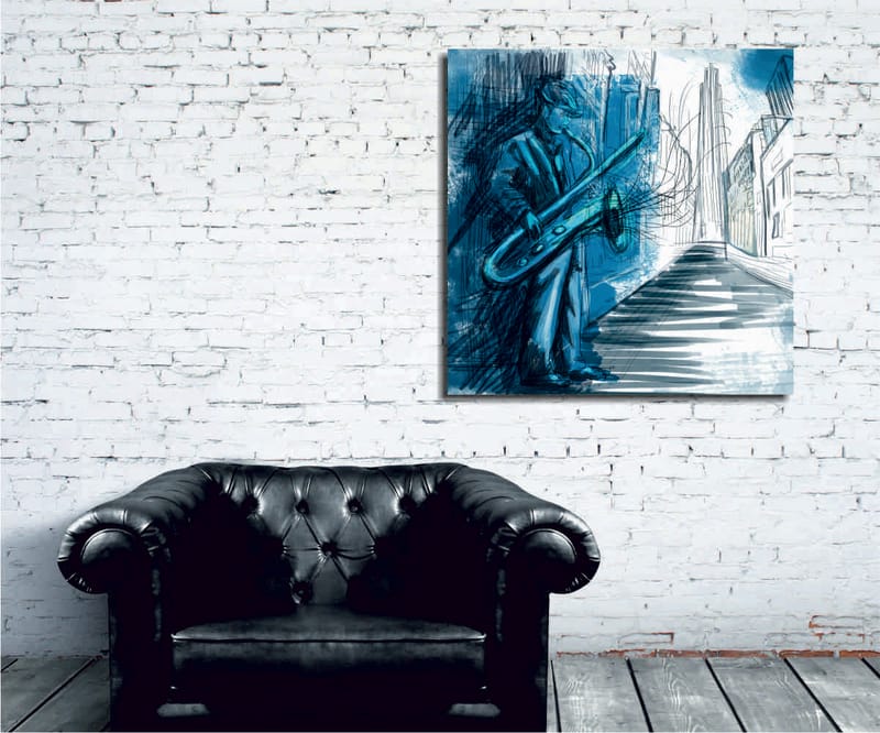 Canvastavla 45x45 cm - Jazzmusiker som spelar saxofon i en stadsmiljö, Blå / Grön / Svart