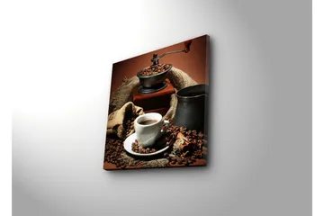 Canvastavla 45x45 cm - Kopp med nybryggt kaffe omgiven av kaffebönor och en kaffekvarn - Mörkbrun / Svart / Beige - Inredning & dekor - Tavlor & konst - Canvastavla