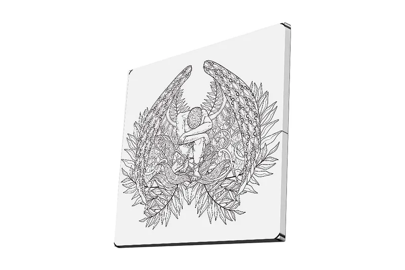 Canvastavla 45x45 cm - Mörk och detaljrik skulptur av en sittande figur omgiven av fjädrar och växtlighet, Svart / Vit