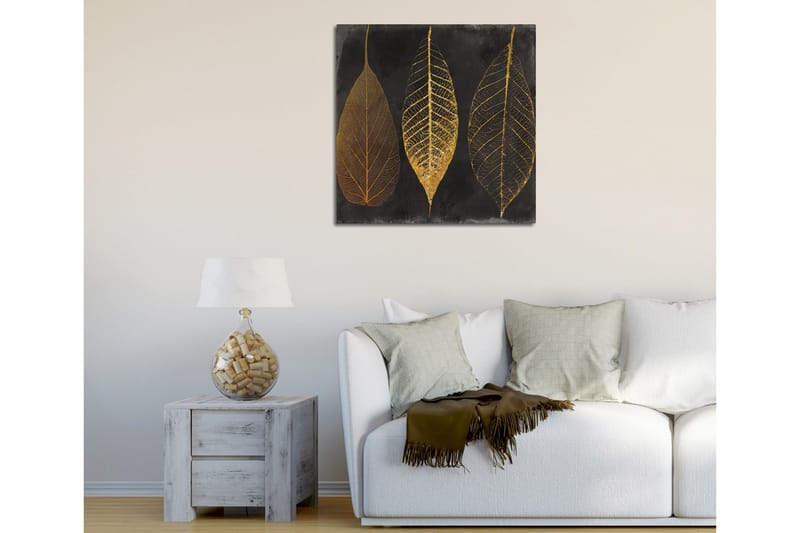 Canvastavla 45x45 cm - Tre stiliserade löv i guld mot en svart bakgrund - Guld / Svart - Inredning & dekor - Tavlor & konst - Canvastavla
