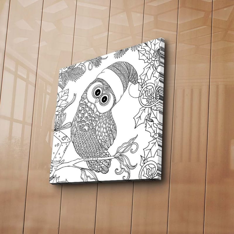 Canvastavla 45x45 cm - Uggla med tomteluva omgiven av juldekorationer - Svart / Vitt - Inredning & dekor - Tavlor & konst - Canvastavla