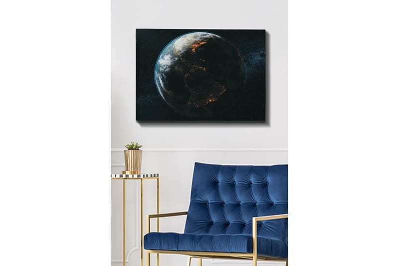 Canvastavla 70x100 cm - Detaljerad avbildning av jorden sedd från rymden, med fokus på kontinenternas former och ljus från städerna - Mörkblå / Grön / Vit - Inredning & dekor - Tavlor & konst - Canvastavla
