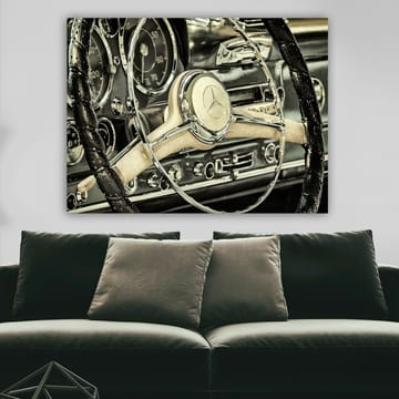 Canvastavla 70x100 cm - Detaljerad närbild av en klassisk bils ratt och instrumentpanel - Silver / Svart / Beige - Inredning & dekor - Tavlor & konst - Canvastavla