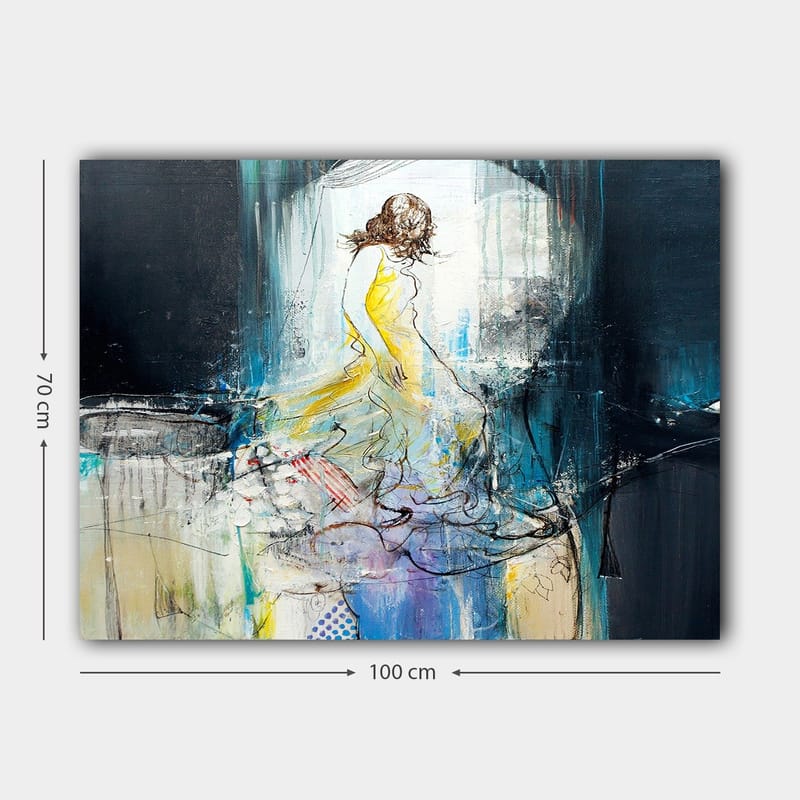 Canvastavla 70x100 cm - Elegant kvinna i en gul klänning som dansar med en drömlik bakgrund - Gul / Blå / Svart - Inredning & dekor - Tavlor & konst - Canvastavla