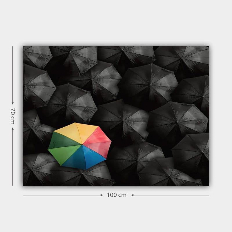 Canvastavla 70x100 cm - Ensam färgglad paraply bland en mängd svarta paraplyer - Svart / Gul / Röd - Inredning & dekor - Tavlor & konst - Canvastavla