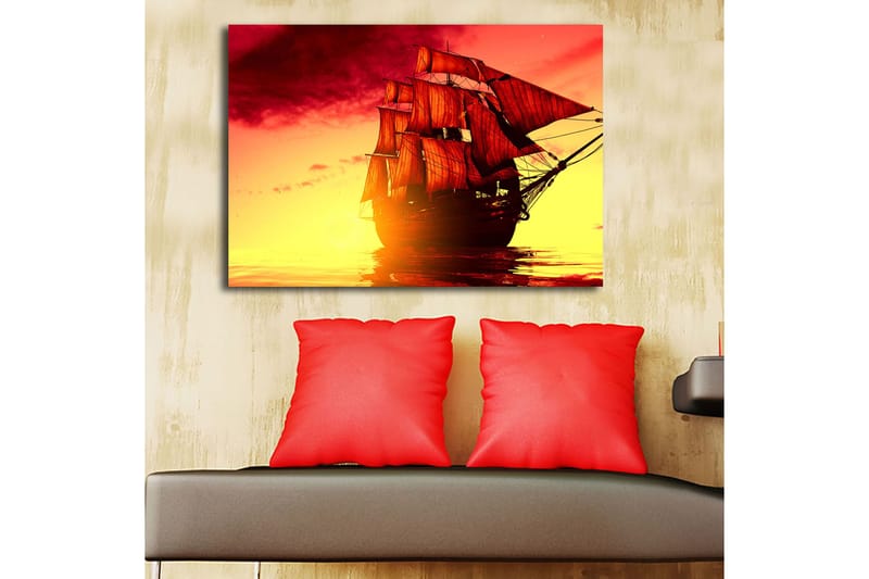 Canvastavla 70x100 cm - Ett majestätiskt segelfartyg med röda segel som navigerar genom en gyllene solnedgång - Röd / Orange / Gul - Inredning & dekor - Tavlor & konst - Canvastavla