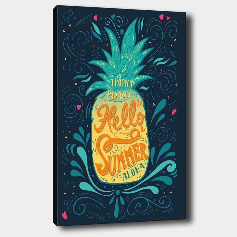 Canvastavla 70x100 cm - Färgglad ananas med texten Hello Summer som framhäver en tropisk känsla, Grön / Gul / Blå