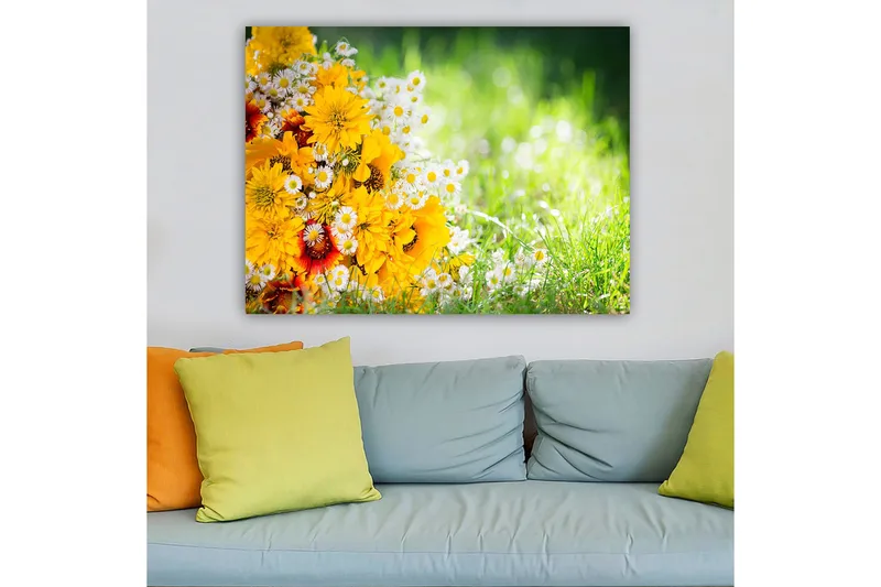 Canvastavla 70x100 cm - Färgglad bukett med gula blommor och vita prästkragar - Gult / Vitt / Orange - Inredning & dekor - Tavlor & konst - Canvastavla