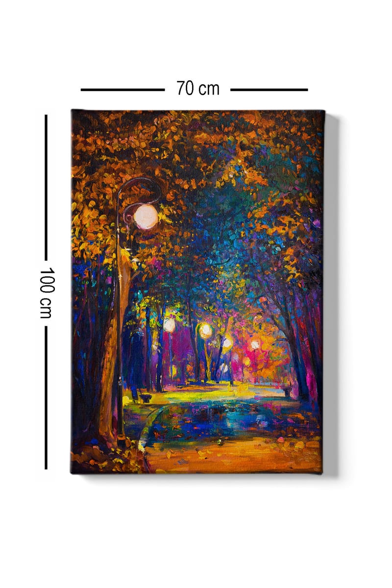 Canvastavla 70x100 cm - Färgstark park med gatulampor som lyser upp en promenadväg omgiven av träd i höstfärger - Mörkblå / Orange / Lila - Inredning & dekor - Tavlor & konst - Canvastavla