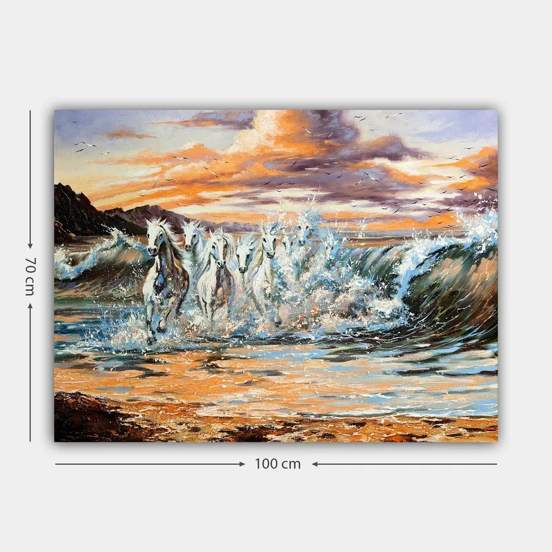 Canvastavla 70x100 cm - Fem vita hästar som galopperar genom vågorna vid solnedgången - Vit / Blå / Orange - Inredning & dekor - Tavlor & konst - Canvastavla