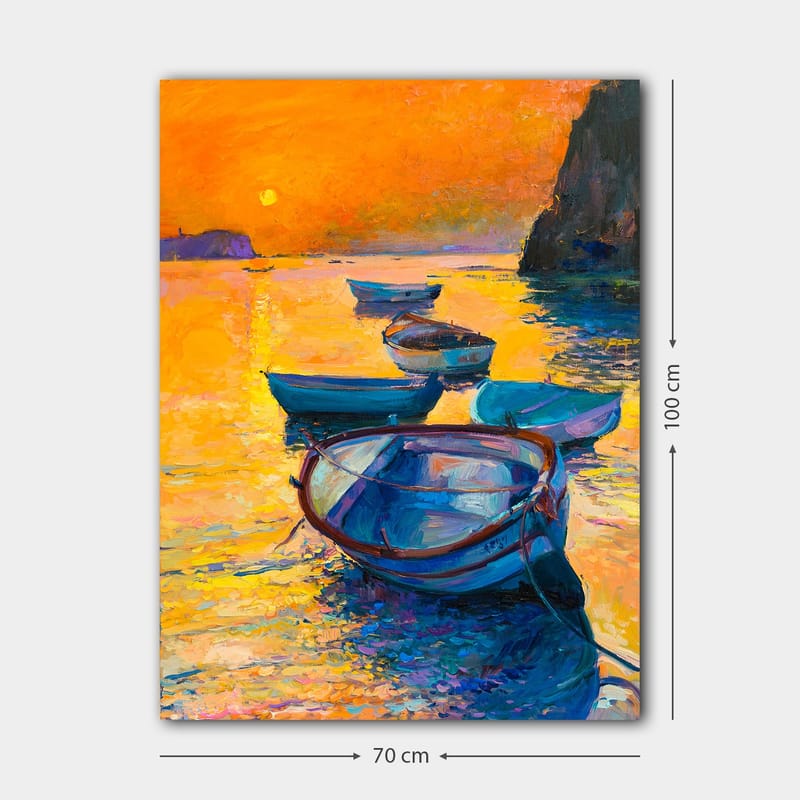 Canvastavla 70x100 cm - Flera båtar som flyter på en glittrande yta i solnedgångens varma färger - Orange / Blå / Guld - Inredning & dekor - Tavlor & konst - Canvastavla