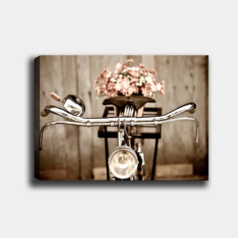 Canvastavla 70x100 cm - Gammaldags cykel med blommor i korgen, Silver / Rosa / Svart