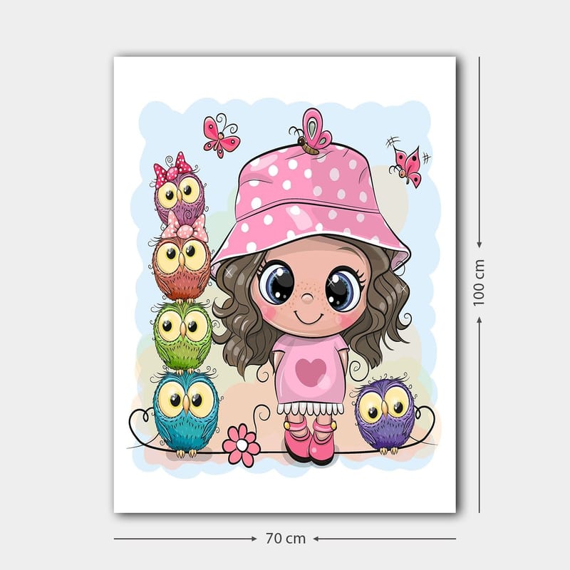 Canvastavla 70x100 cm - Glad flicka med en rosa hatt omgiven av färgglada ugglor och fjärilar - Rosa / Grön / Blå - Inredning & dekor - Tavlor & konst - Canvastavla