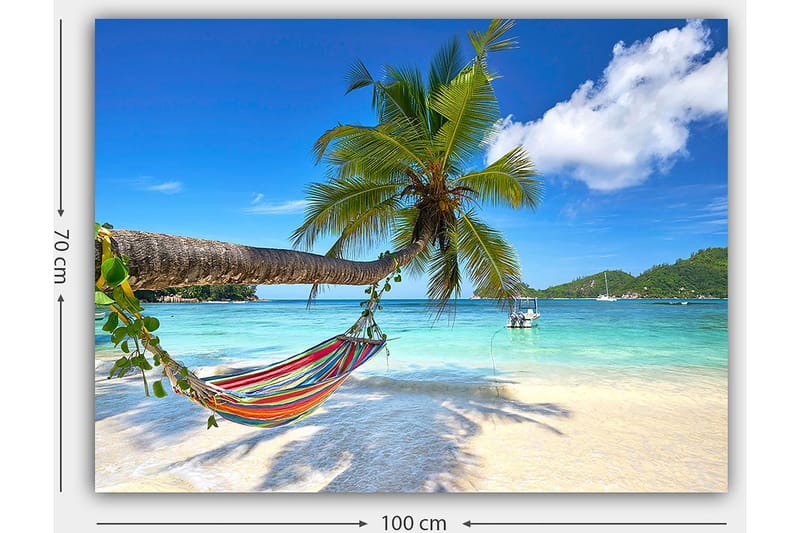 Canvastavla 70x100 cm - Hängmatta mellan palmer vid en tropisk strand med klart blått hav - Grön / Blå / Beige - Inredning & dekor - Tavlor & konst - Canvastavla