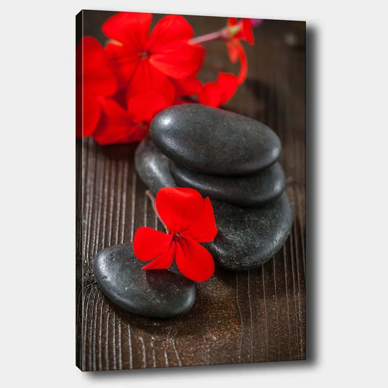 Canvastavla 70x100 cm - Harmonisk komposition av svarta stenar och röda blommor som skapar en kontrasterande och lugn atmosfär, Röd / Svart