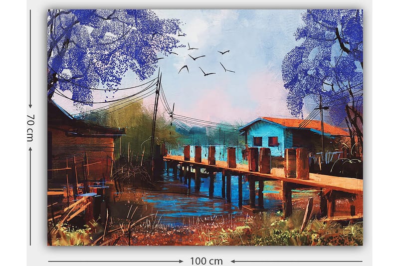Canvastavla 70x100 cm - Idyllisk landskapsmålning med en brygga som sträcker sig över en stilla vattenyta, omgiven av färgglada hus och träd i lila nyanser - Lila / Blå / Brun - Inredning & dekor - Tavlor & konst - Canvastavla