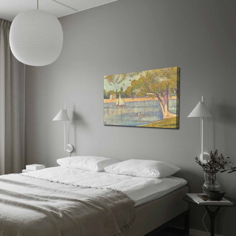 Canvastavla 70x100 cm - Idyllisk sjölandskap med segelbåtar och träd som speglar en lugn sommarstämning, Grön / Blå / Beige