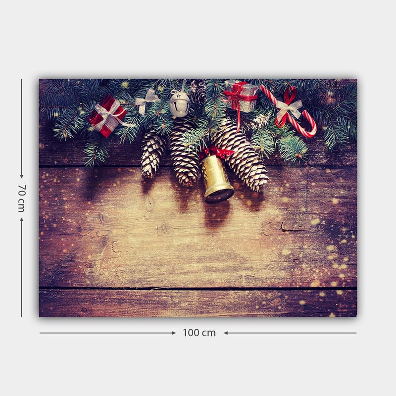 Canvastavla 70x100 cm - Juldekoration med granris, kottar och presenter - Grön / Brun / Röd - Inredning & dekor - Tavlor & konst - Canvastavla