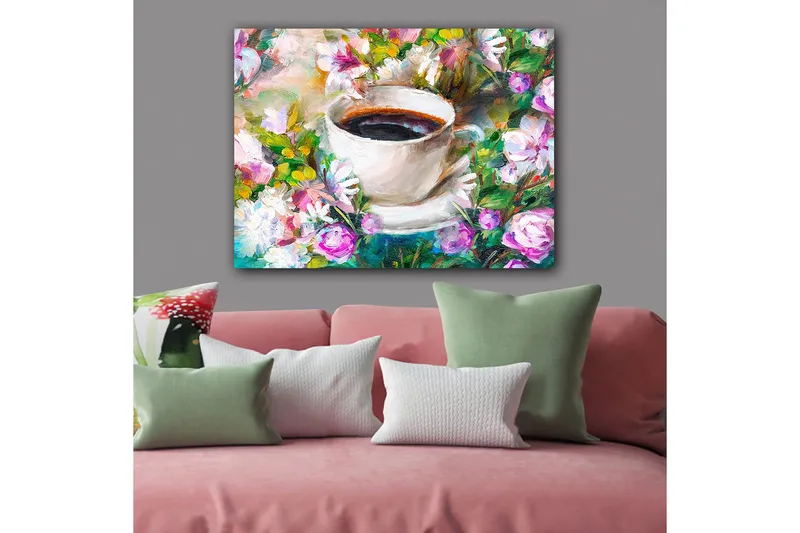 Canvastavla 70x100 cm - Kopp kaffe omgiven av färgglada blommor - Vit / Grön / Rosa - Inredning & dekor - Tavlor & konst - Canvastavla