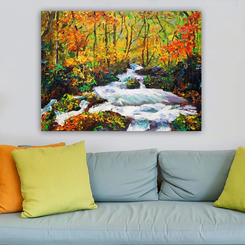 Canvastavla 70x100 cm - Livlig flod som rinner genom en färgsprakande höstskogslandskap - Orange / Grön / Vit - Inredning & dekor - Tavlor & konst - Canvastavla