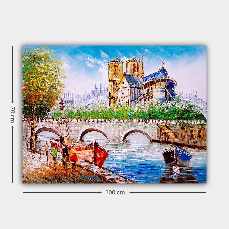 Canvastavla 70x100 cm - Livlig scen vid en bro med färgglada båtar och en imponerande byggnad i bakgrunden - Blå / Röd / Grön - Inredning & dekor - Tavlor & konst - Canvastavla