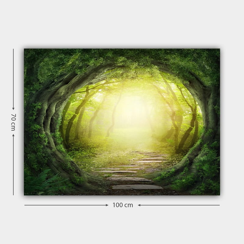 Canvastavla 70x100 cm - Magisk skogsgång med ljus som strålar genom trädens grönska - Grön / Ljusgul - Inredning & dekor - Tavlor & konst - Canvastavla