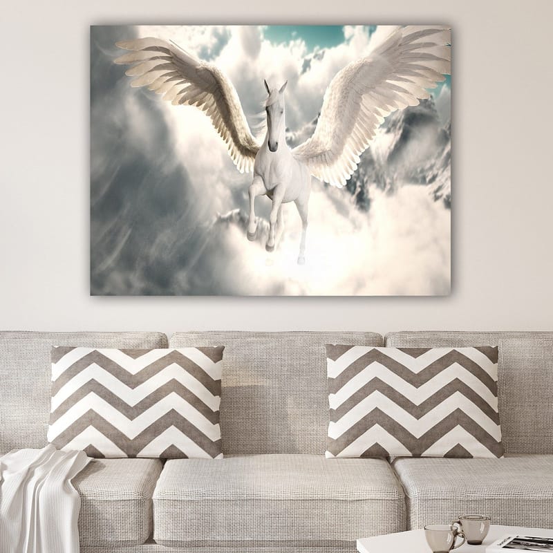 Canvastavla 70x100 cm - Majestätisk bevingad enhörning som svävar genom molnen - Vit / Ljusblå / Grå - Inredning & dekor - Tavlor & konst - Canvastavla