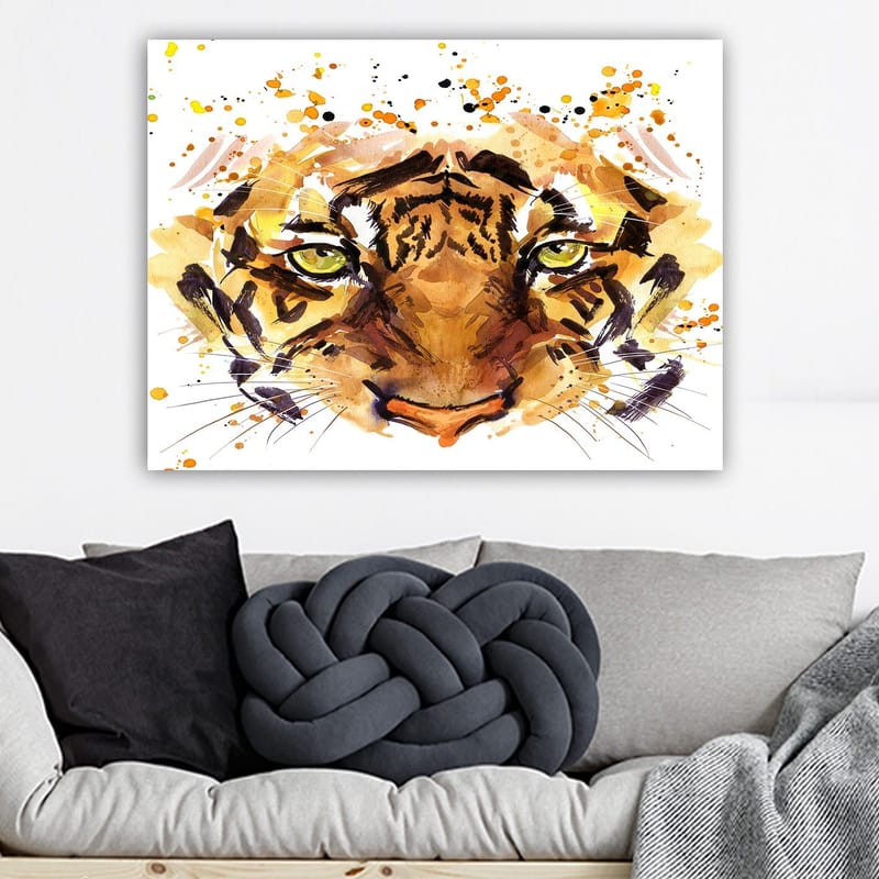 Canvastavla 70x100 cm - Majestätisk tiger med intensiva ögon och kraftfulla drag - Orange / Brun / Guldfärgad - Inredning & dekor - Tavlor & konst - Canvastavla