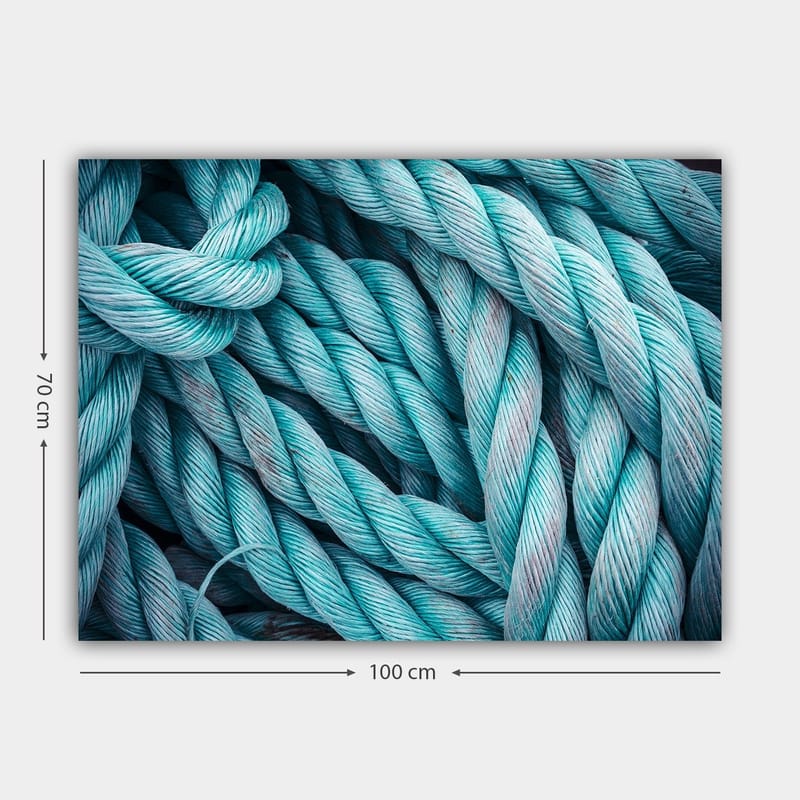Canvastavla 70x100 cm - Närbild av sammanflätade rep som skapar en dynamisk och texturerad komposition - Turkos / Ljusblå - Inredning & dekor - Tavlor & konst - Canvastavla