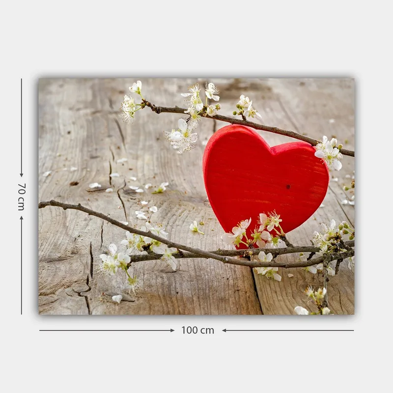 Canvastavla 70x100 cm - Röd hjärta omgiven av blommor på en träyta - Röd / Vit - Inredning & dekor - Tavlor & konst - Canvastavla