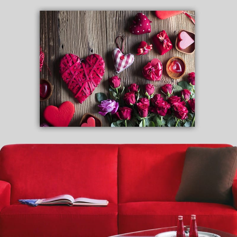 Canvastavla 70x100 cm - Romantisk samling av hjärtformade dekorationer och rosor - Röd / Grön / Rosa - Inredning & dekor - Tavlor & konst - Canvastavla