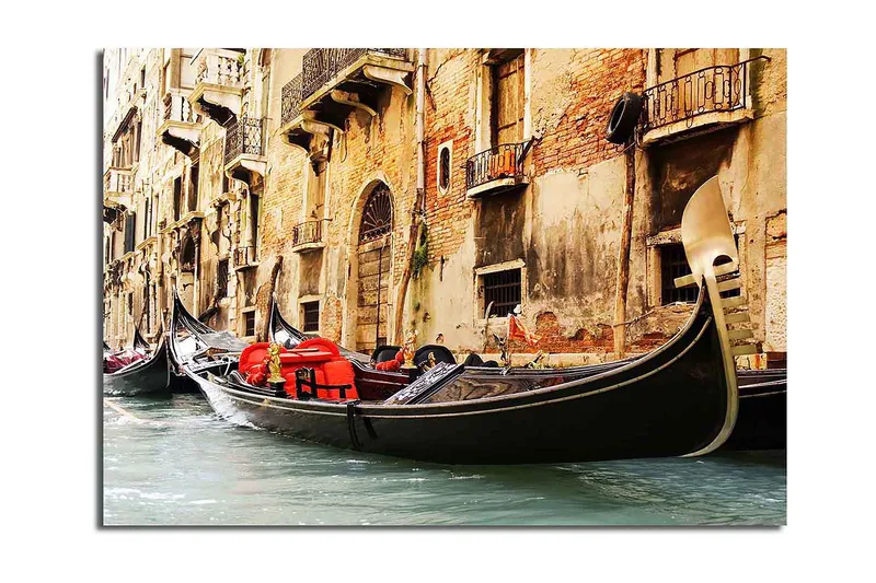Canvastavla 70x100 cm - Romantisk scen med gondoler som glider fram i en venetiansk kanal, Svart / Röd / Beige