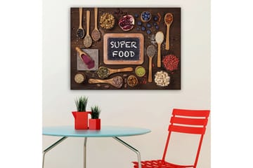 Canvastavla 70x100 cm - Samling av superfoods arrangerade på en träyta med en tavla som visar texten SUPER FOOD - Röd / Grön / Svart - Inredning & dekor - Tavlor & konst - Canvastavla