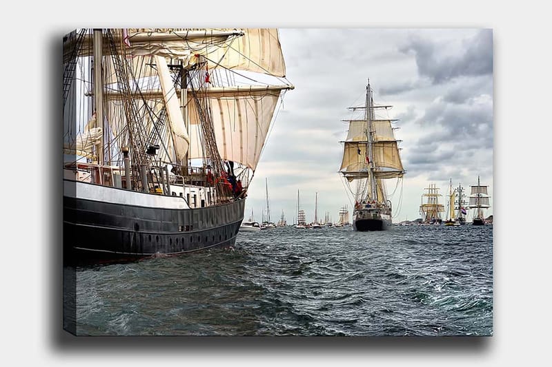 Canvastavla 70x100 cm - Segelbåtar som navigerar genom ett livligt hav, Mörkblå / Vit / Beige