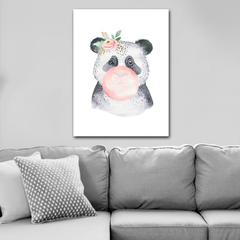 Canvastavla 70x100 cm - Söt panda som blåser bubbelgum med en blomma i örat - Grå / Rosa / Grön - Inredning & dekor - Tavlor & konst - Canvastavla