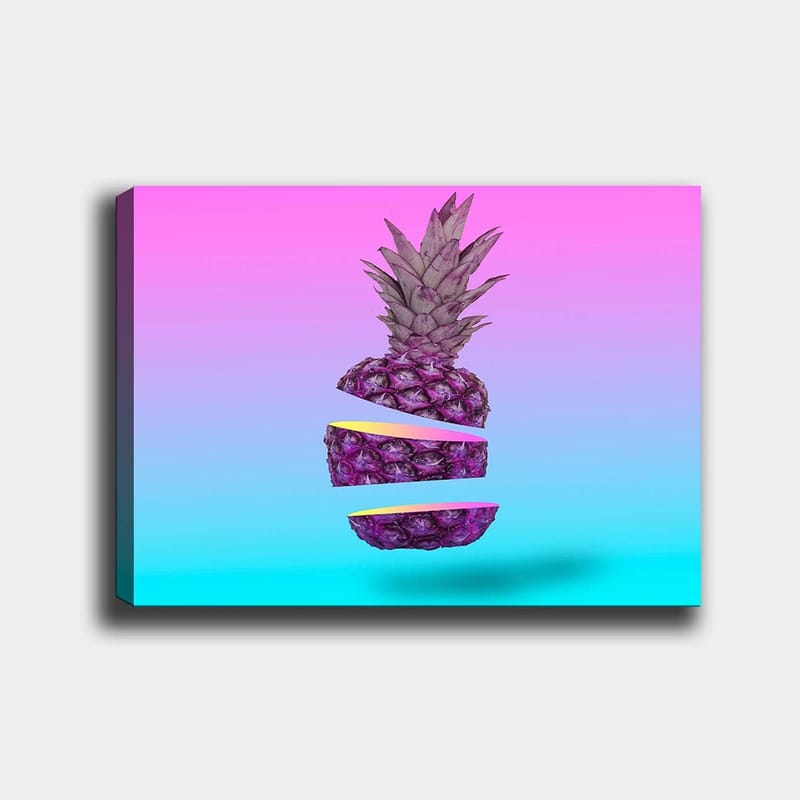 Canvastavla 70x100 cm - Stiliserad ananas som är skuren i tre delar med en färgglad bakgrund - Lila / Gul / Turkos - Inredning & dekor - Tavlor & konst - Canvastavla