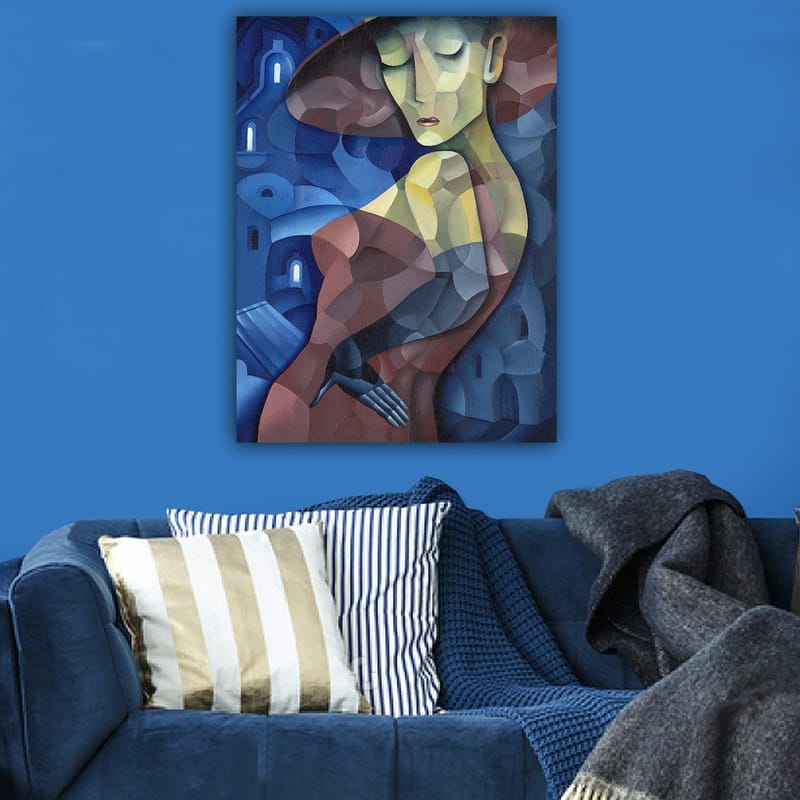 Canvastavla 70x100 cm - Stiliserad kvinna med en stor hatt som framhäver hennes eleganta silhuett - Mörkblå / Röd / Grön - Inredning & dekor - Tavlor & konst - Canvastavla