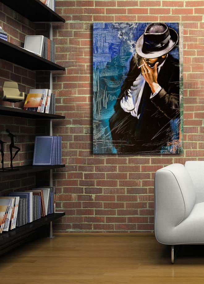 Canvastavla 70x100 cm - Stiliserad man i kostym som röker en cigarett, med en mystisk och nostalgisk atmosfär - Mörkblå / Svart / Vit - Inredning & dekor - Tavlor & konst - Canvastavla