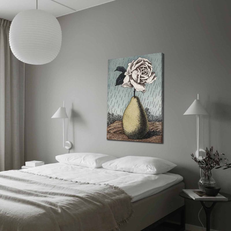 Canvastavla 70x100 cm - Stiliserad ros i en vas formad som en päron, omgiven av regndroppar - Grön / Rosa / Blå - Inredning & dekor - Tavlor & konst - Canvastavla