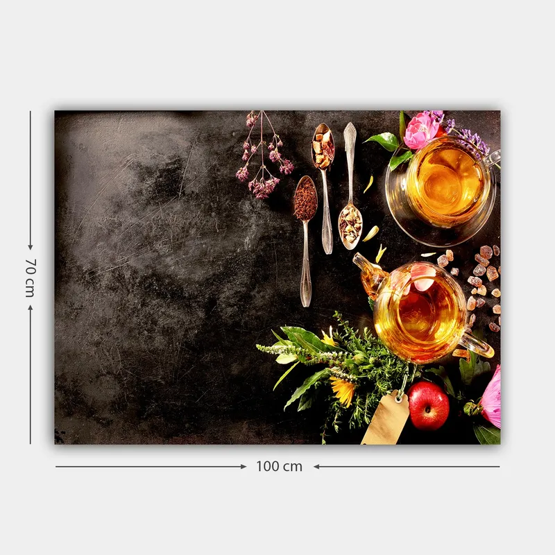 Canvastavla 70x100 cm - Stilla komposition med te, kryddor och blommor som skapar en inbjudande atmosfär - Guld / Grönt / Rosa - Inredning & dekor - Tavlor & konst - Canvastavla
