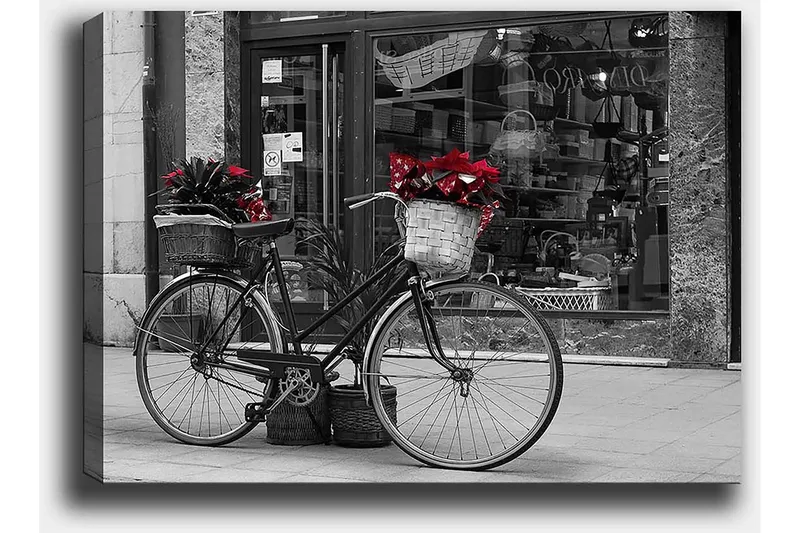Canvastavla 70x100 cm - Svart cykel med blommor i korgar på en gata - Röd / Svart / Grå - Inredning & dekor - Tavlor & konst - Canvastavla
