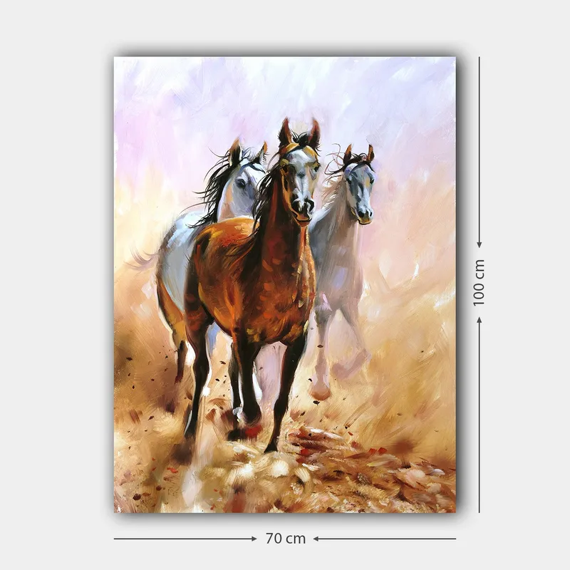 Canvastavla 70x100 cm - Tre hästar som galopperar framåt i en dynamisk rörelse - Brun / Vit / Beige - Inredning & dekor - Tavlor & konst - Canvastavla