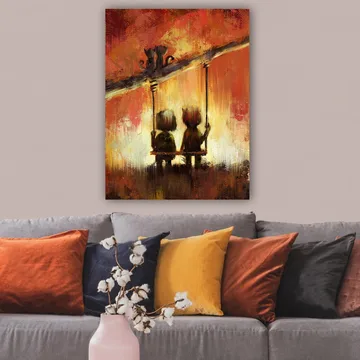 Canvastavla 70x100 cm - Två figurer som sitter på en gunga under en varm, färgsprakande himmel - Röd / Orange / Gul - Inredning & dekor - Tavlor & konst - Canvastavla
