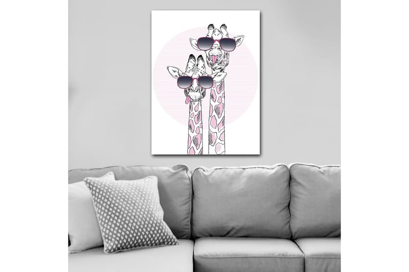 Canvastavla 70x100 cm - Två giraffer med solglasögon som visar en lekfull och modern stil - Rosa / Svart / Vit - Inredning & dekor - Tavlor & konst - Canvastavla