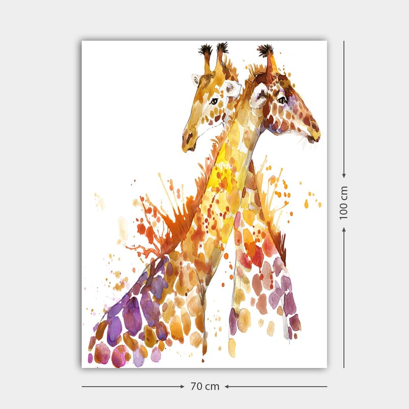 Canvastavla 70x100 cm - Två giraffer som står nära varandra, framhävt av färgglada akvarelltoner - Guldbrun / Lila / Orange - Inredning & dekor - Tavlor & konst - Canvastavla