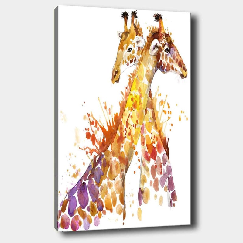 Canvastavla 70x100 cm - Två giraffer som står nära varandra, framhävt av färgglada akvarelltoner - Guldbrun / Lila / Orange - Inredning & dekor - Tavlor & konst - Canvastavla