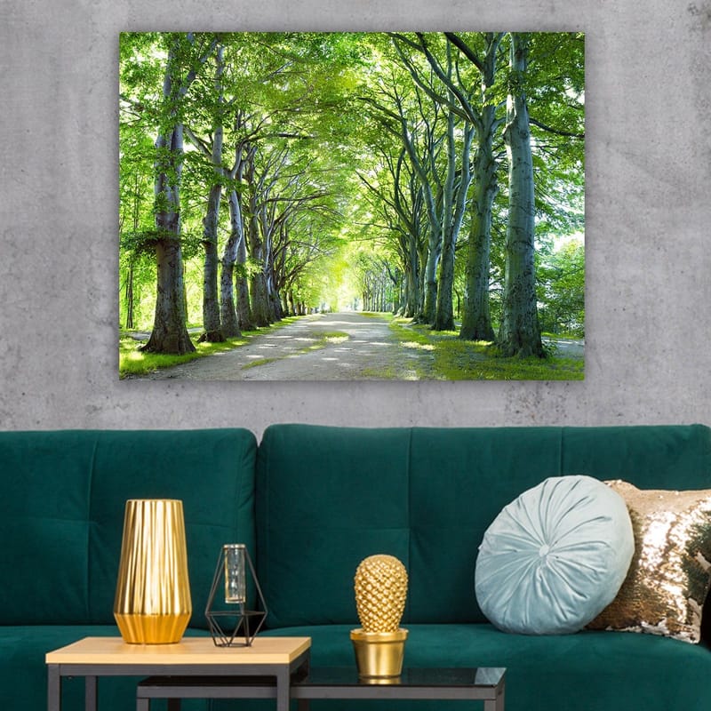 Canvastavla 70x100 cm - Vacker allé av träd som skapar en lugn och inbjudande väg - Grön / Ljusgrön / Brun - Inredning & dekor - Tavlor & konst - Canvastavla